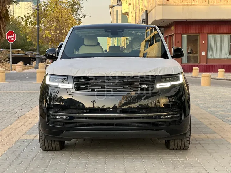 2026 لاند روفر رينج روفر اتش اس اي