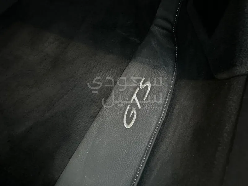 2018 بورش 718 كايمان جي تي اس