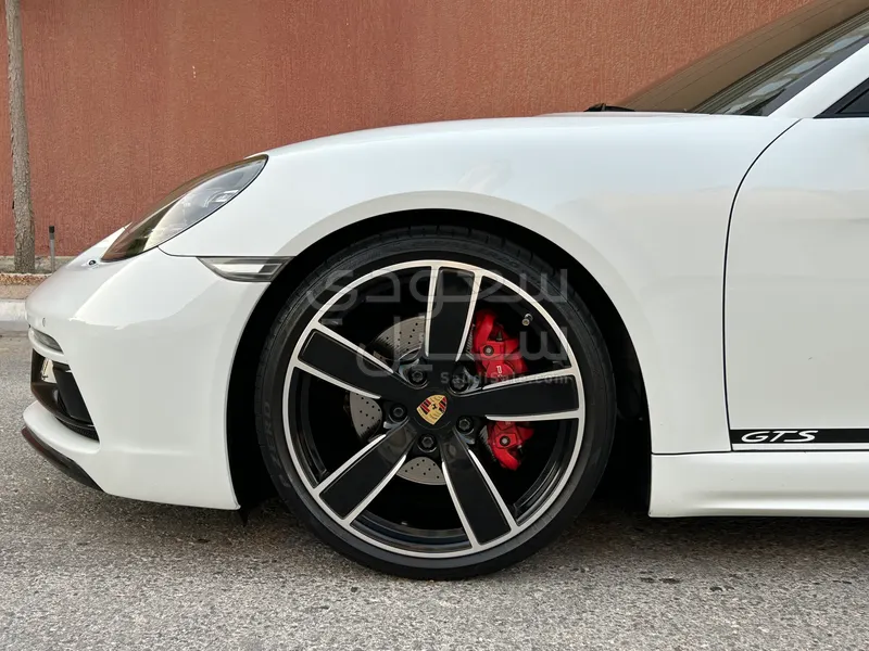2018 بورش 718 كايمان جي تي اس