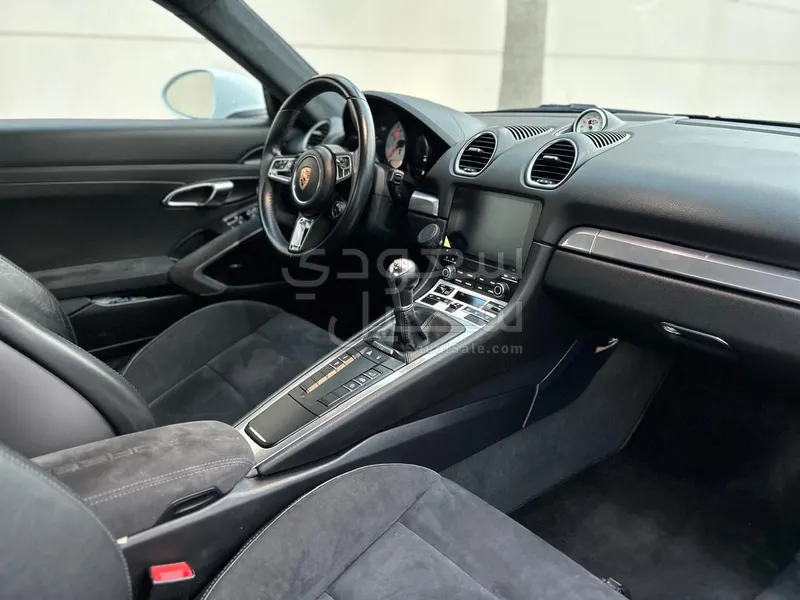 2018 بورش 718 كايمان جي تي اس