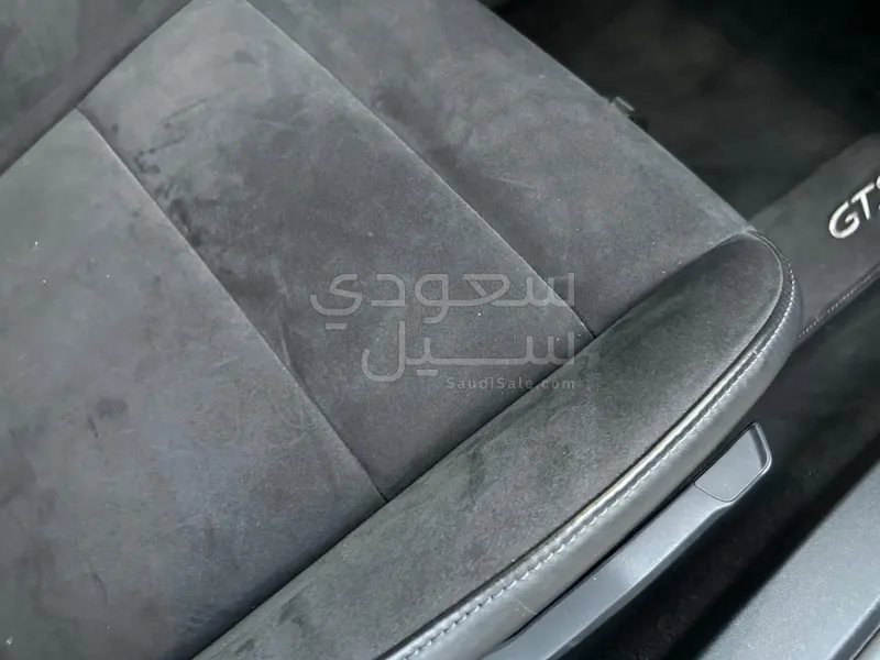 2018 بورش 718 كايمان جي تي اس