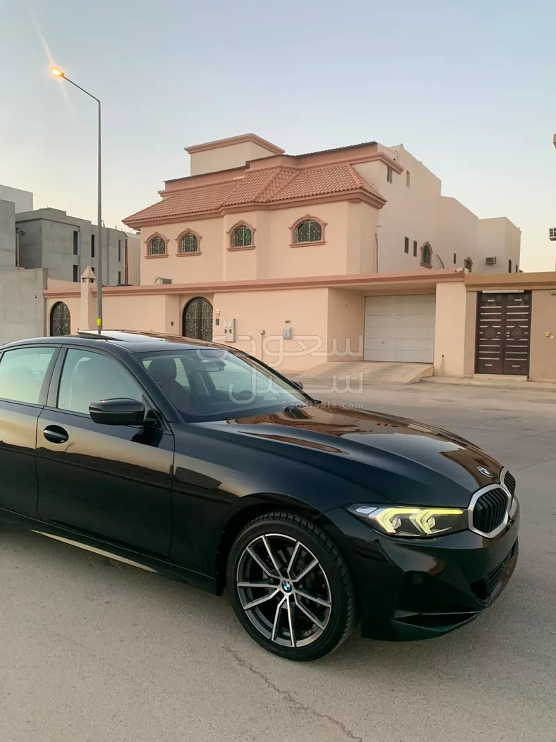 2023 بي ام دبليو الفئة الثالثة 320 أي