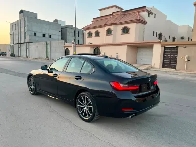 2023 بي ام دبليو الفئة الثالثة 320 أي