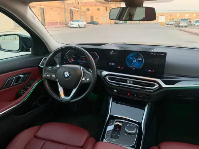 2023 بي ام دبليو الفئة الثالثة 320 أي