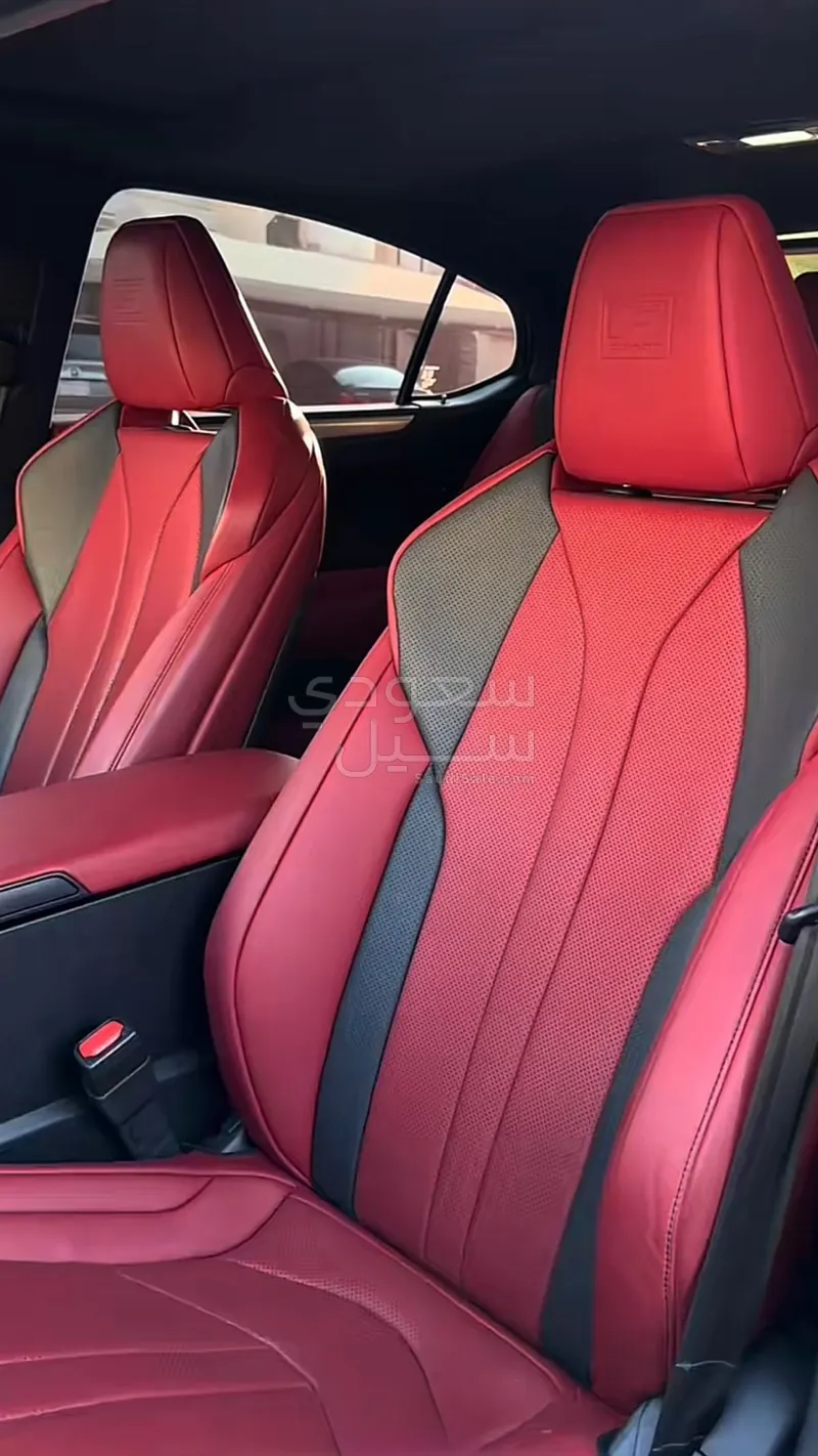 2019 لكزس إي إس 350 اف سبورت