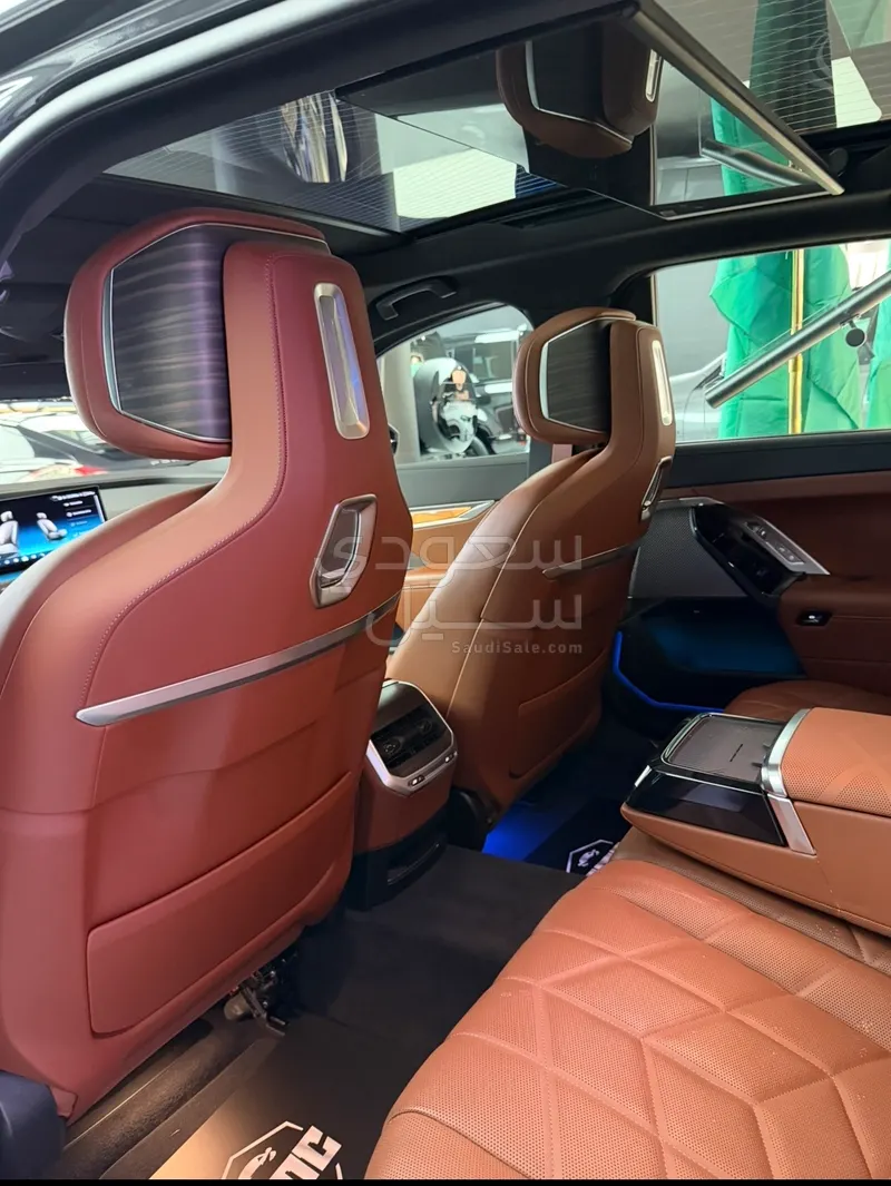 2024 بي ام دبليو الفئة السابعة 740أي