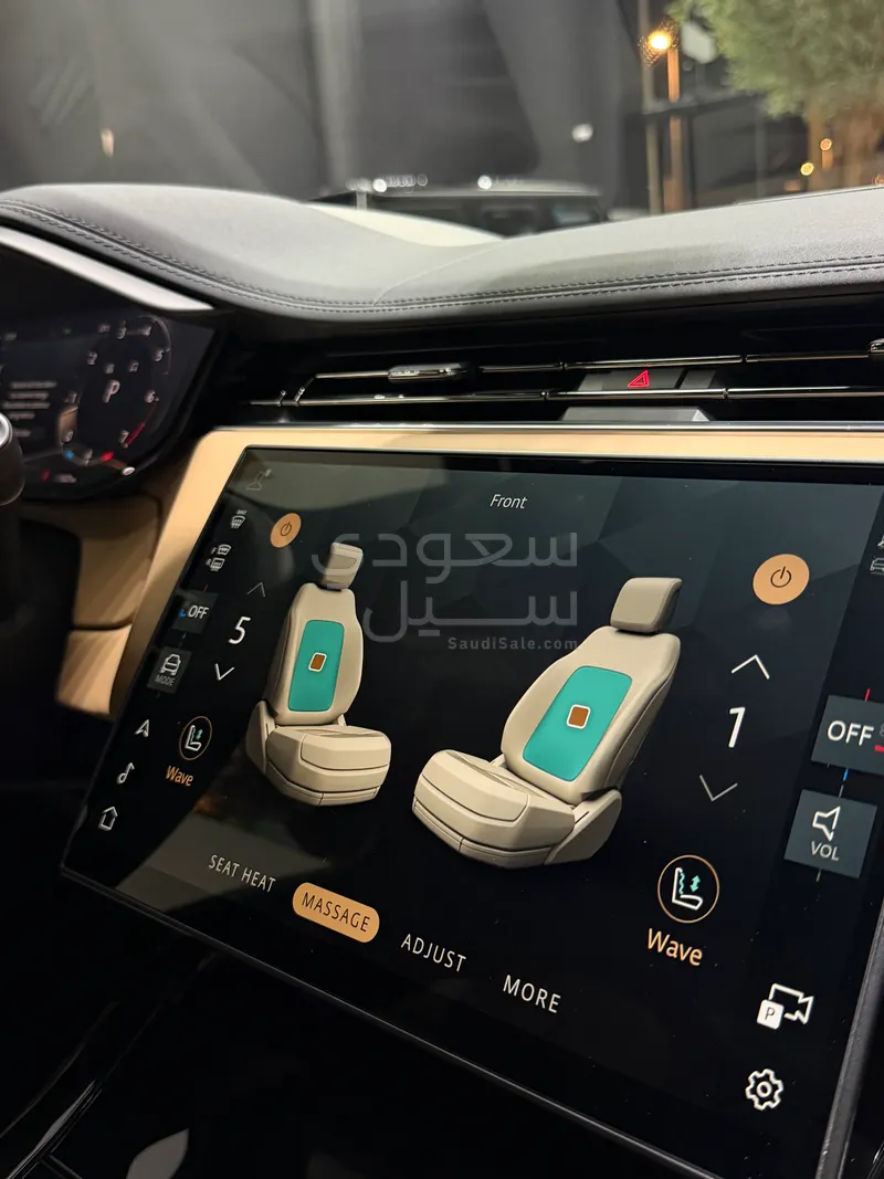 2025 لاند روفر رينج روفر سبورت اتش اس اي