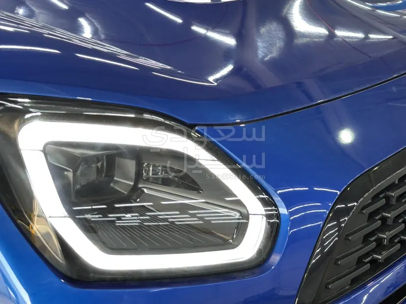 2025 ميني كونتري مان
