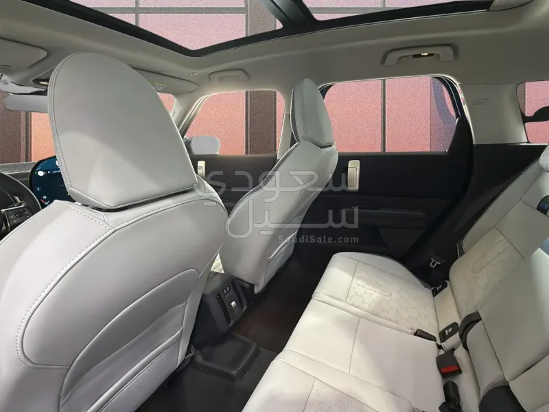 2025 ميني كونتري مان