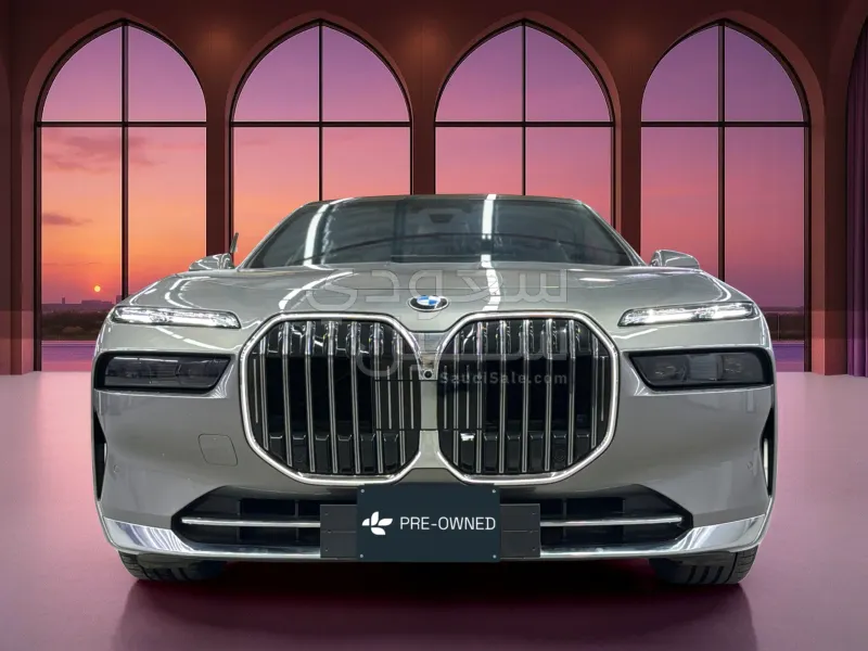 2026 بي ام دبليو الفئة السابعة 730 إل أي