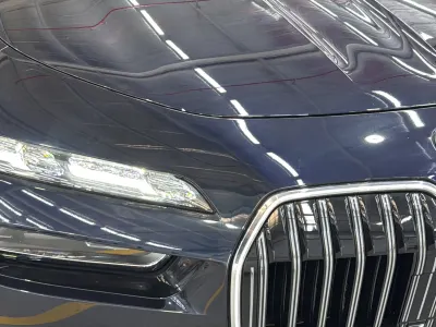 2026 بي ام دبليو الفئة السابعة 735أي