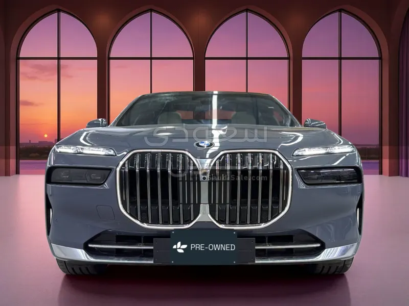2026 بي ام دبليو الفئة السابعة 730 أي