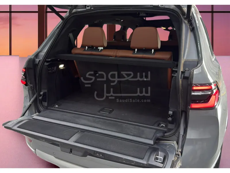 2025 بي ام دبليو الفئة اكس 7