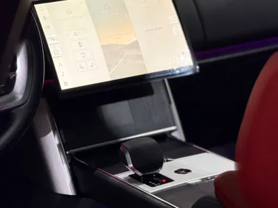 2026 لاند روفر رينج روفر اوتوبيوغرافي