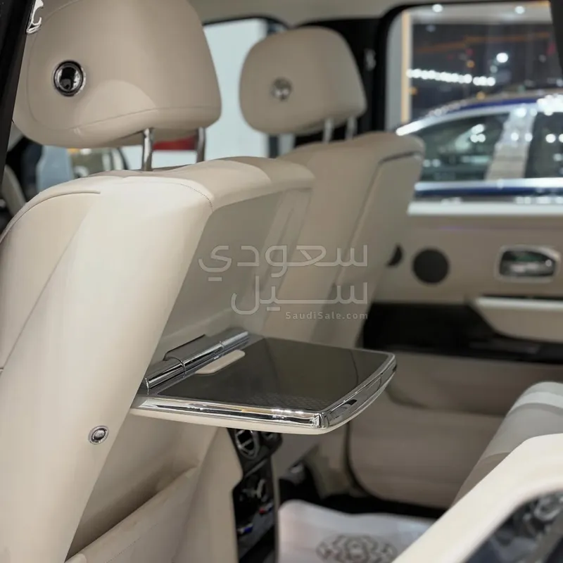 2025 رولز رويس كولينان