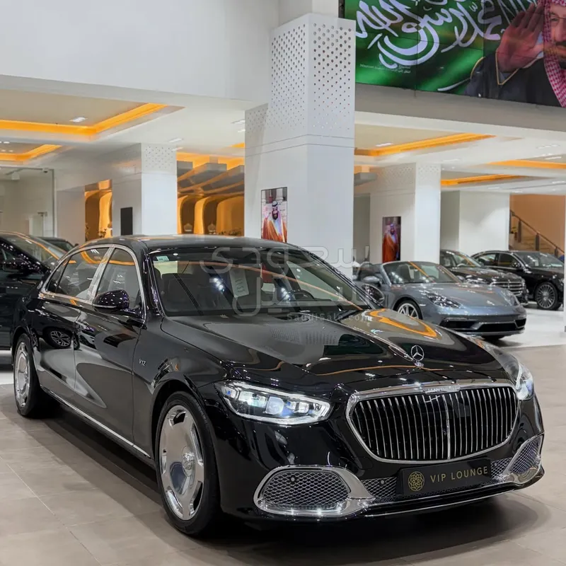 2022 مرسيدس - بنز إس 680 مايباخ