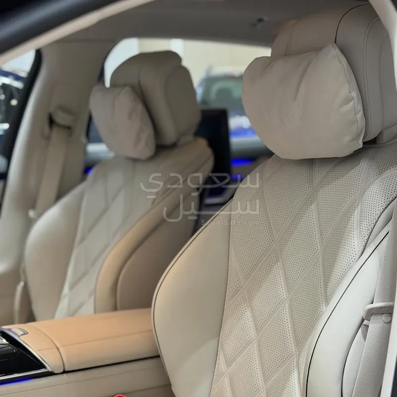 2022 مرسيدس - بنز إس 680 مايباخ