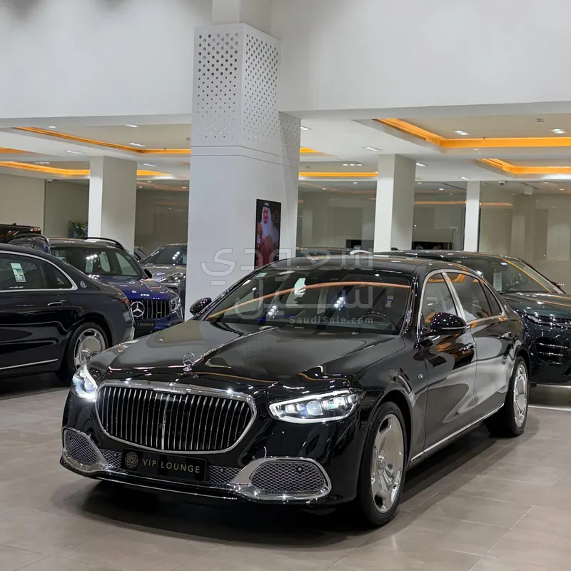 2022 مرسيدس - بنز إس 680 مايباخ