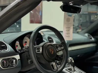 2025 بورش 718 كايمان