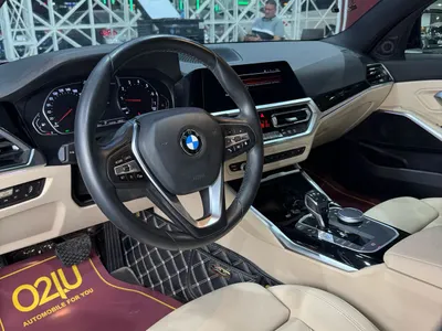 2021 بي ام دبليو الفئة الثالثة 320 أي