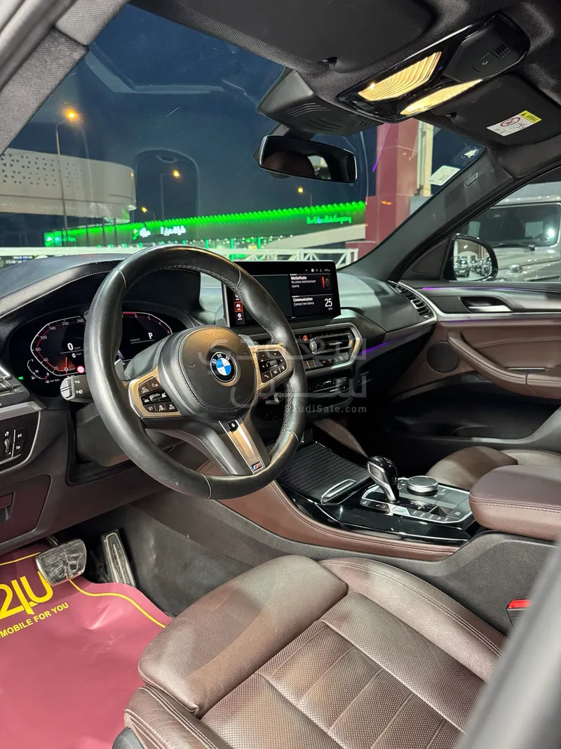 2022 بي ام دبليو الفئة اكس 4