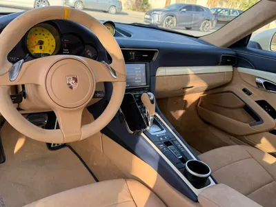 2012 بورش 911 كاريرا