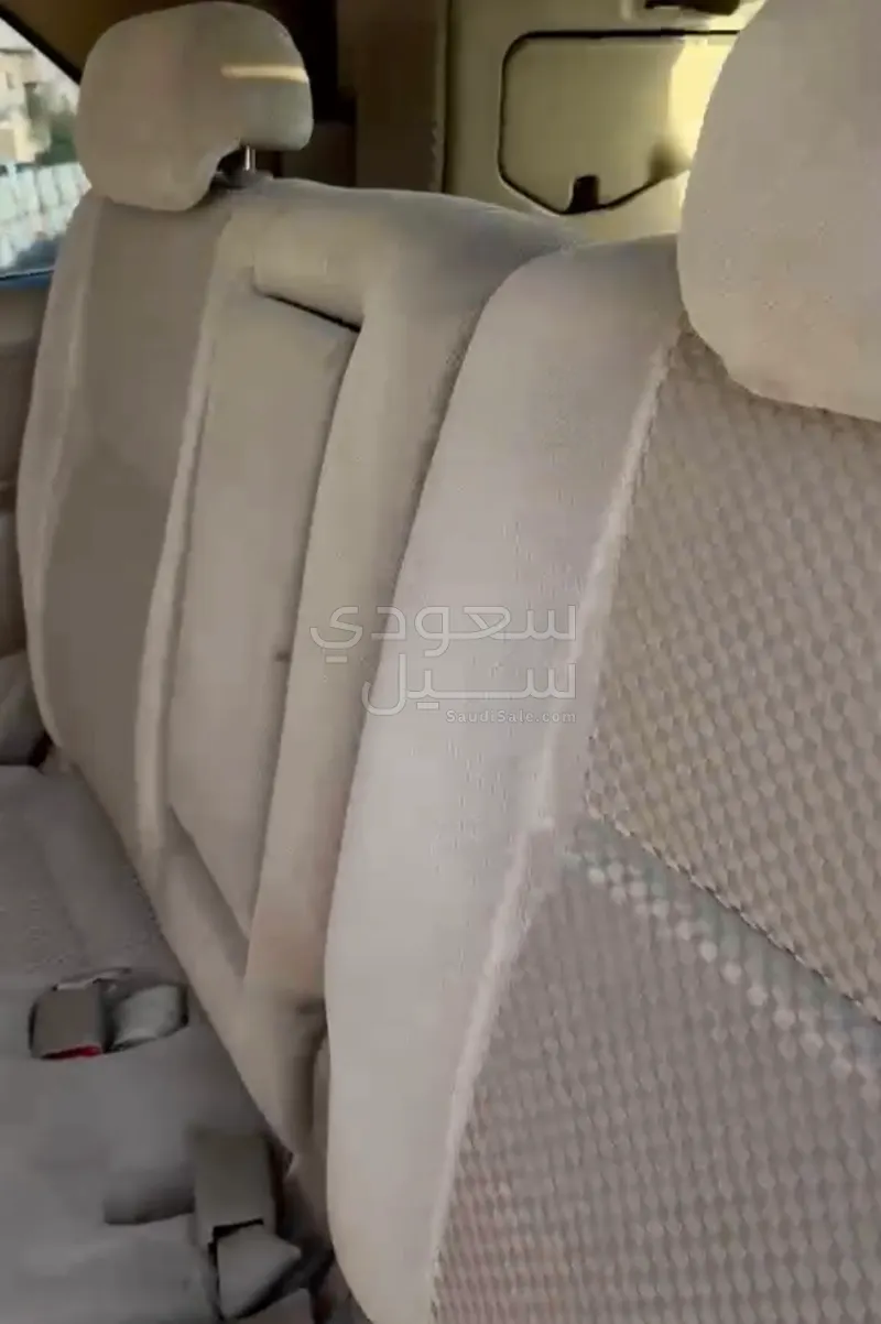 2011 تويوتا فورشنر اس ار 5