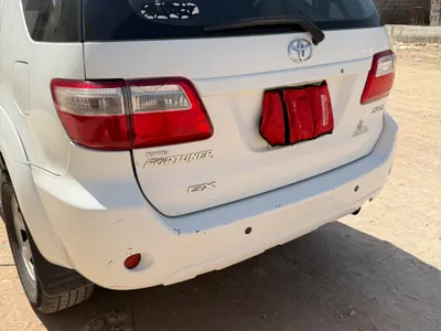 2011 تويوتا فورشنر اس ار 5