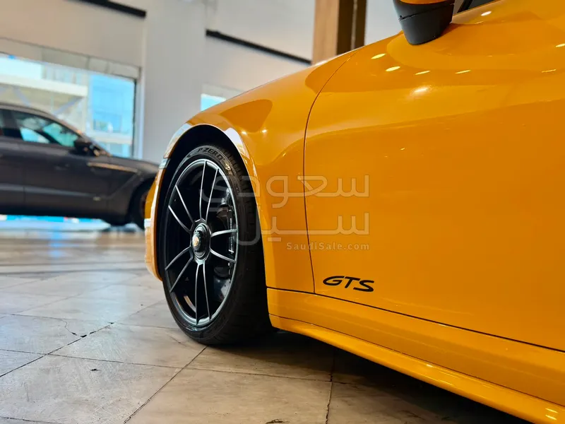 2022 بورش 911 تارجا 4 جي تي اس
