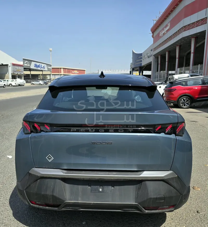 2026 بيجو 3008