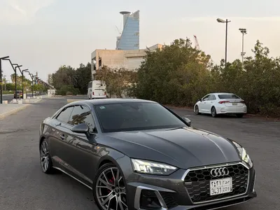 2023 اودي اي 5 40 تي اف اس اي اس لاين