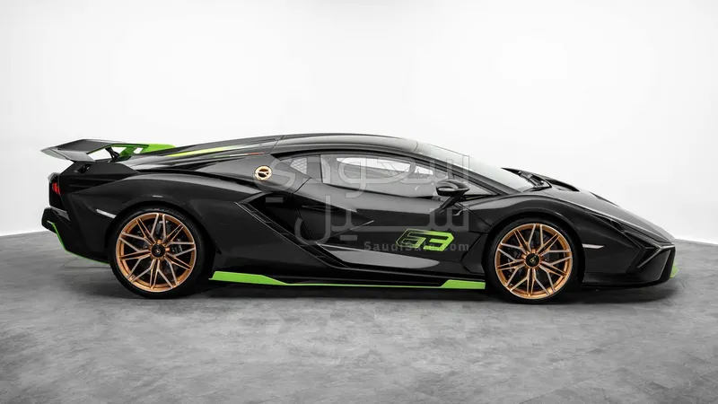 2021 لمبرجيني سيان FKP 37