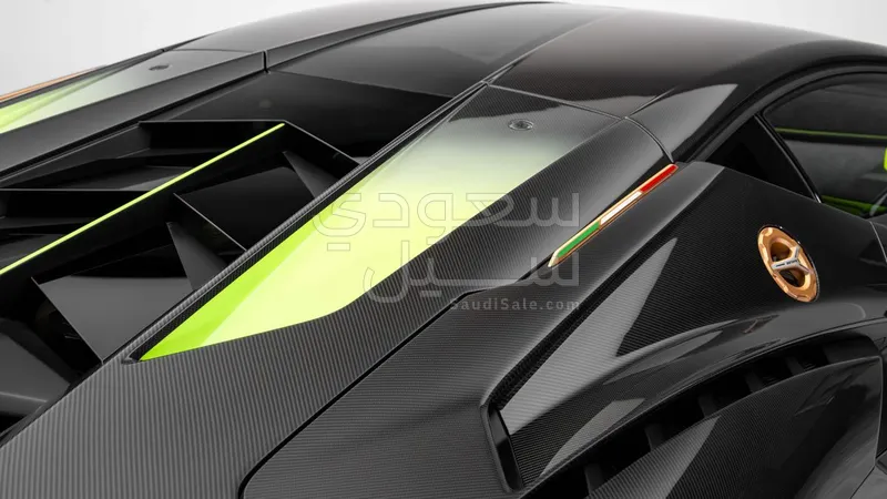 2021 لمبرجيني سيان FKP 37
