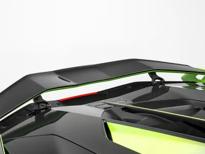 2021 لمبرجيني سيان FKP 37
