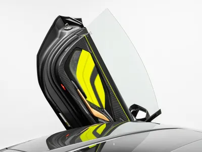 2021 لمبرجيني سيان FKP 37