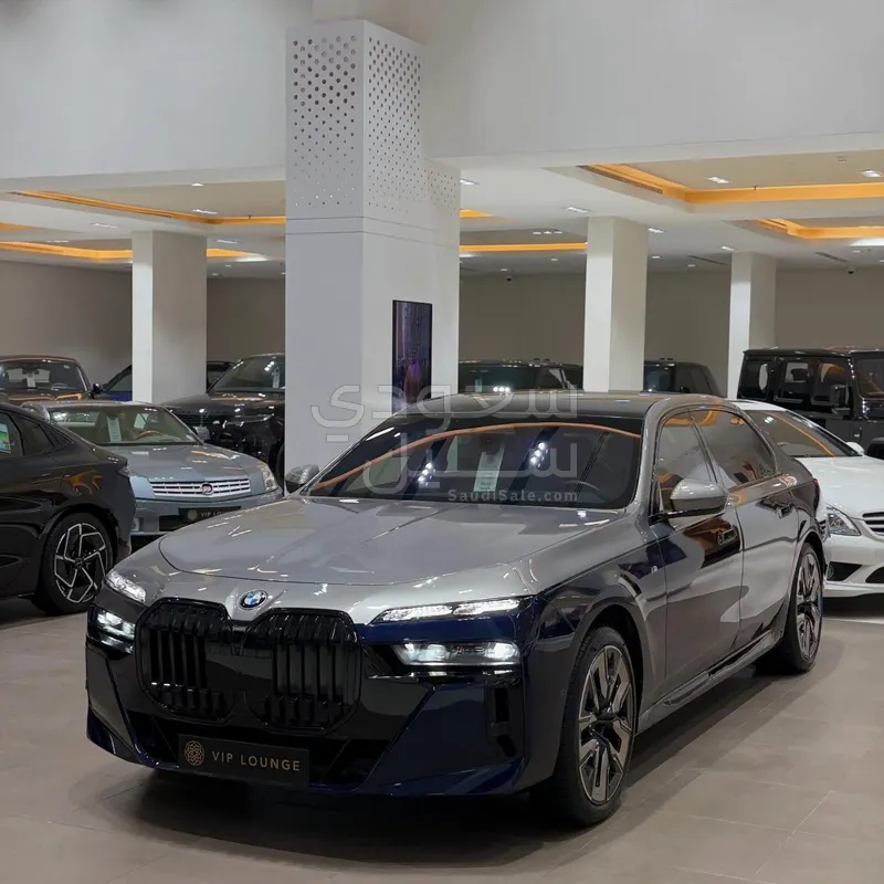 2023 بي ام دبليو الفئة السابعة 760أي