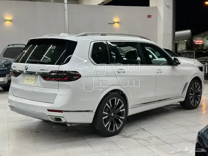 2023 بي ام دبليو الفئة السابعة 730 إل أي