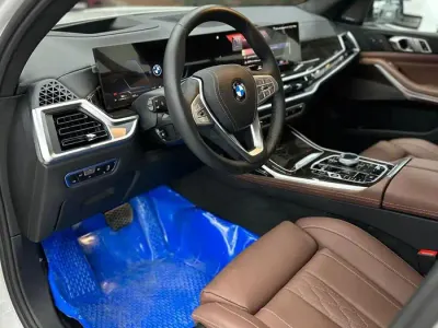 2023 بي ام دبليو الفئة السابعة 730 إل أي