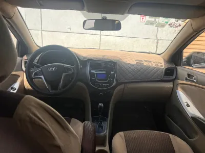 2015 هيونداي اكسنت