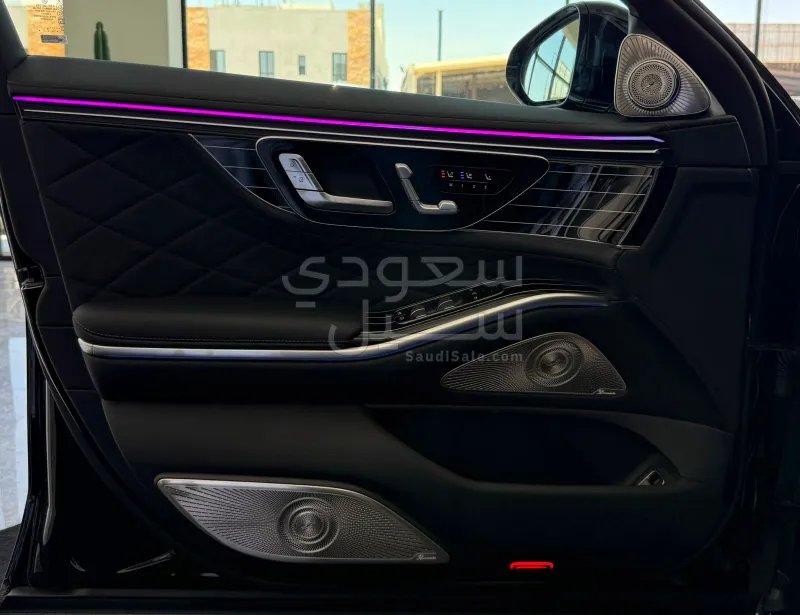 2027 مرسيدس - بنز إس 580