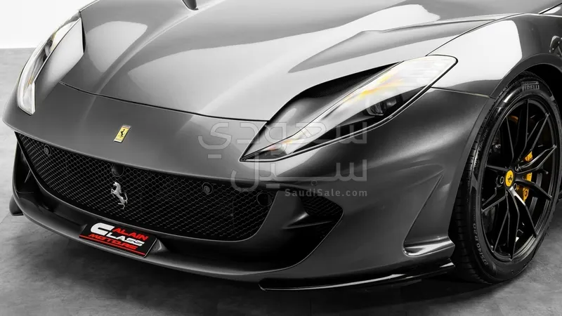 2021 فيراري 812 جي تي اس