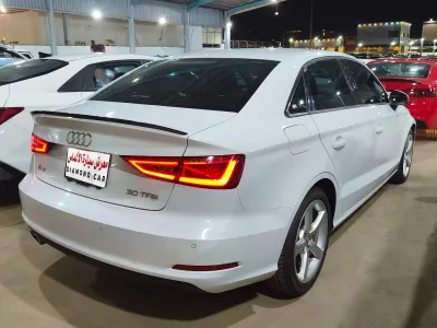 2015 اودي اي 3 30 تي اف اس اي