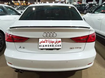 2015 اودي اي 3 30 تي اف اس اي