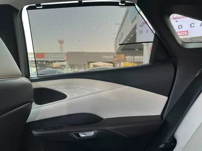 2023 لكزس أر إكس 350