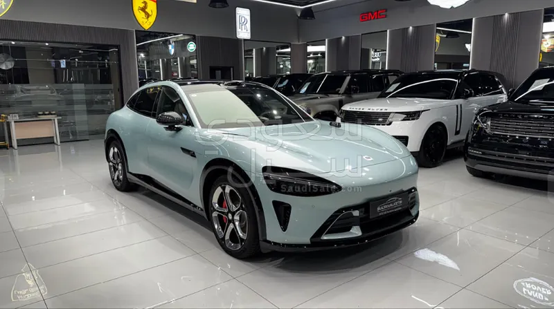 2025 شاومي اس يو 7