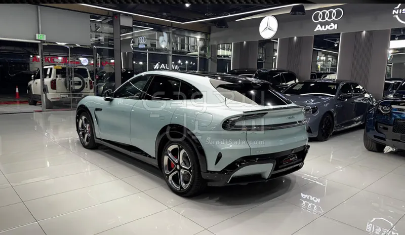 2025 شاومي اس يو 7
