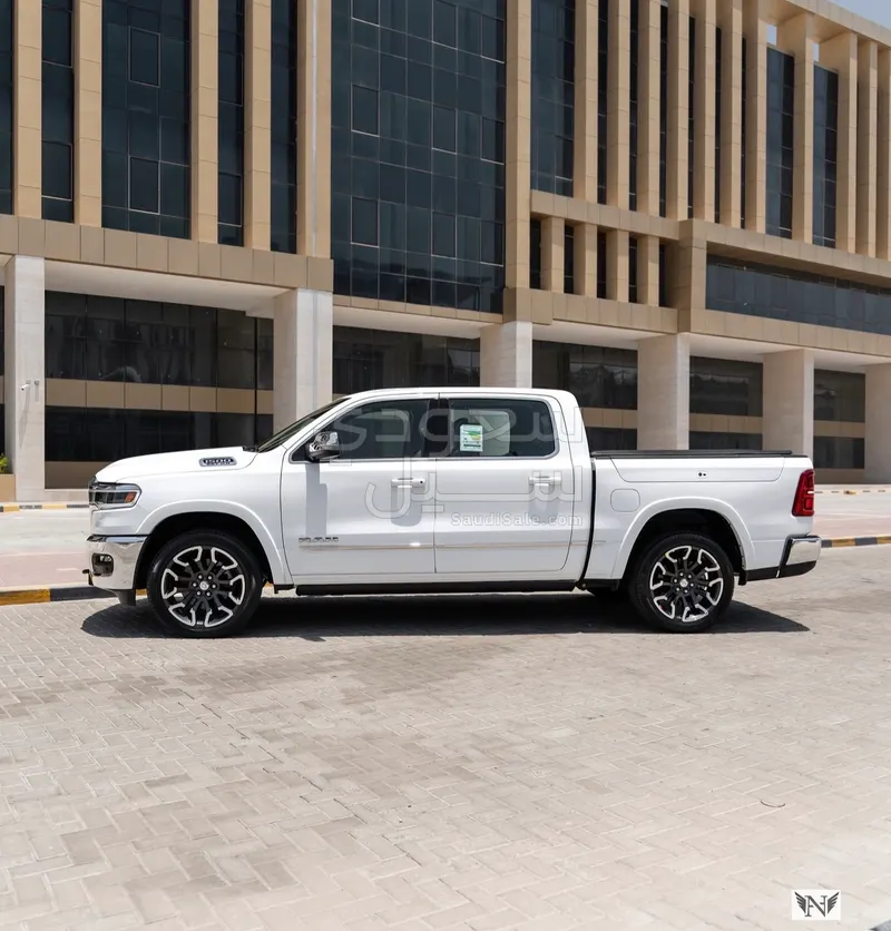 2025 دودج رام 1500 ليمتد
