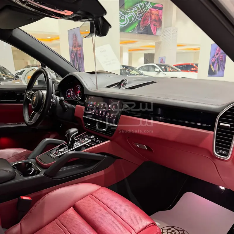 2022 Porsche Cayenne