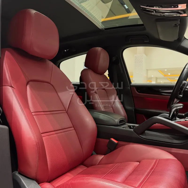 2022 Porsche Cayenne