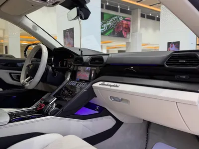 2022 لمبرجيني اوروس